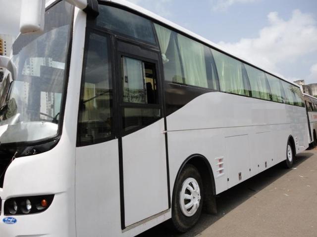 47 seater ac coach bus on hire in mumbai